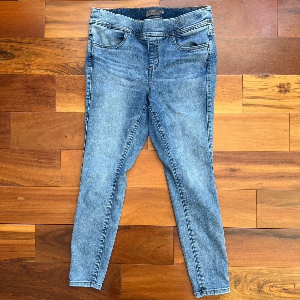 Torrid Lean Jean - Picture 2 of 9